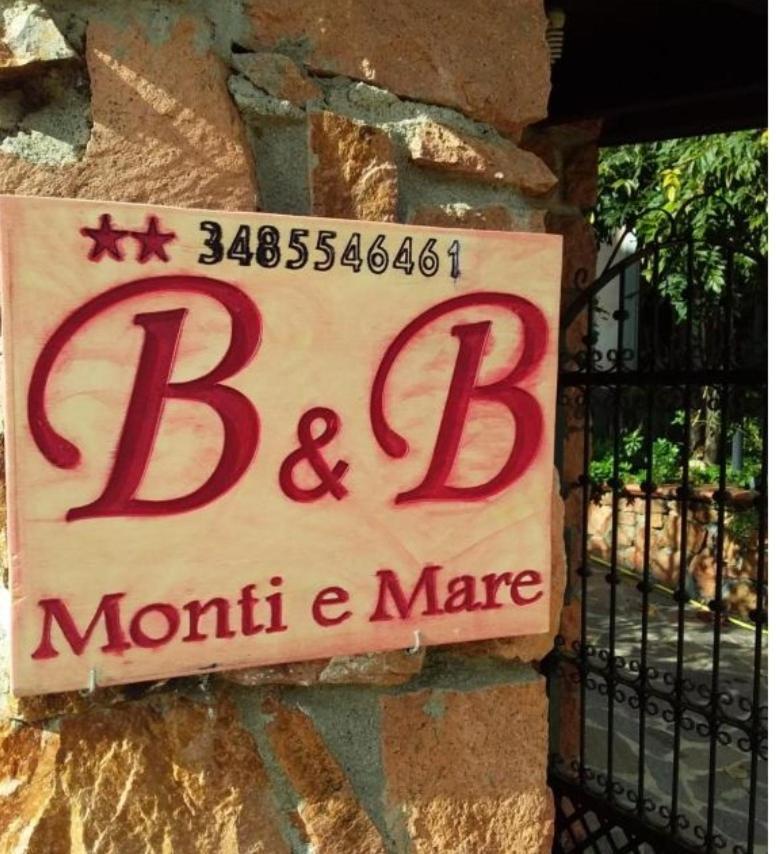 Monti E Mare Bed and Breakfast Lanusei Exteriör bild