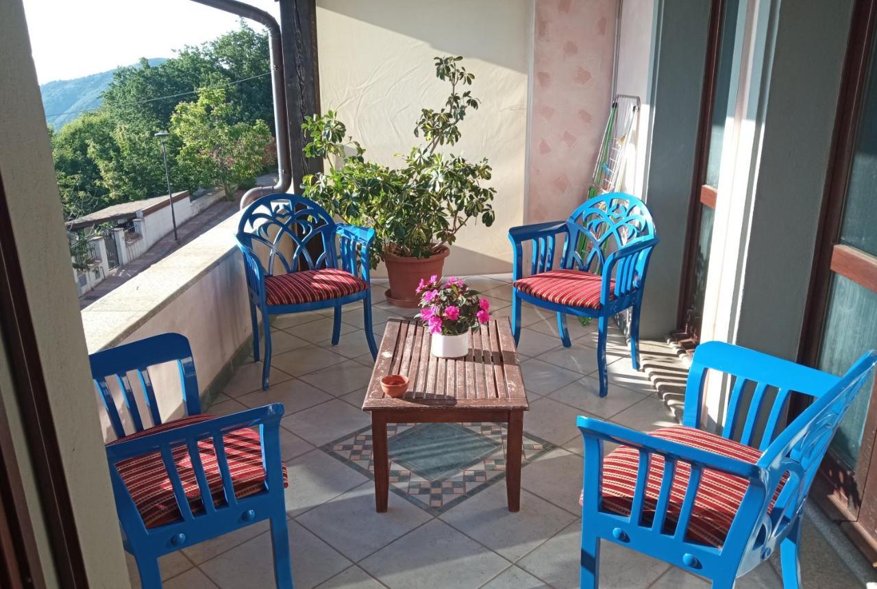 Monti E Mare Bed and Breakfast Lanusei Exteriör bild