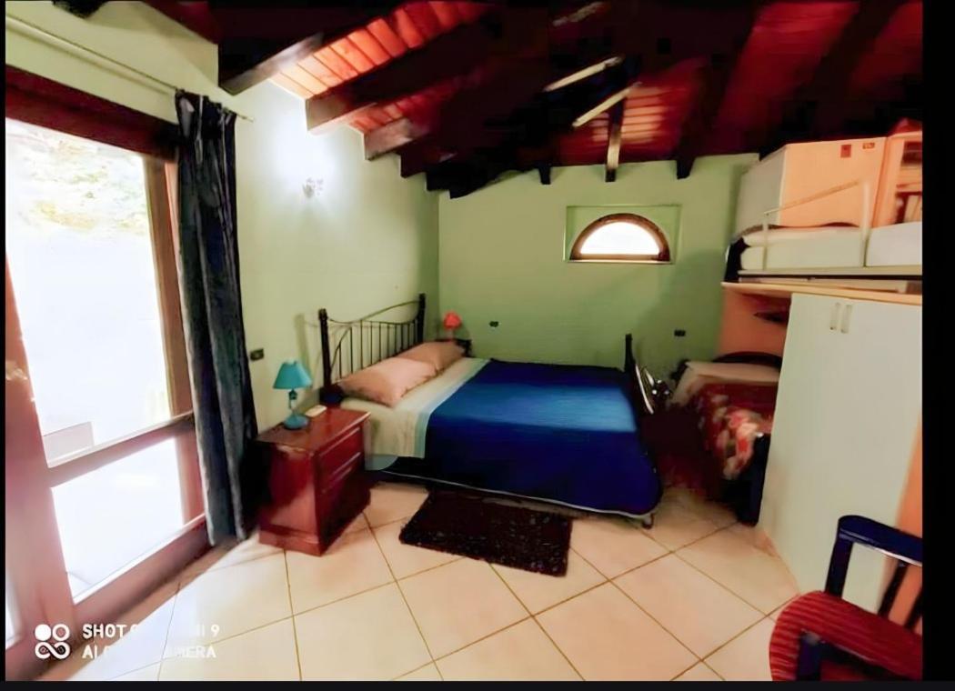 Monti E Mare Bed and Breakfast Lanusei Exteriör bild