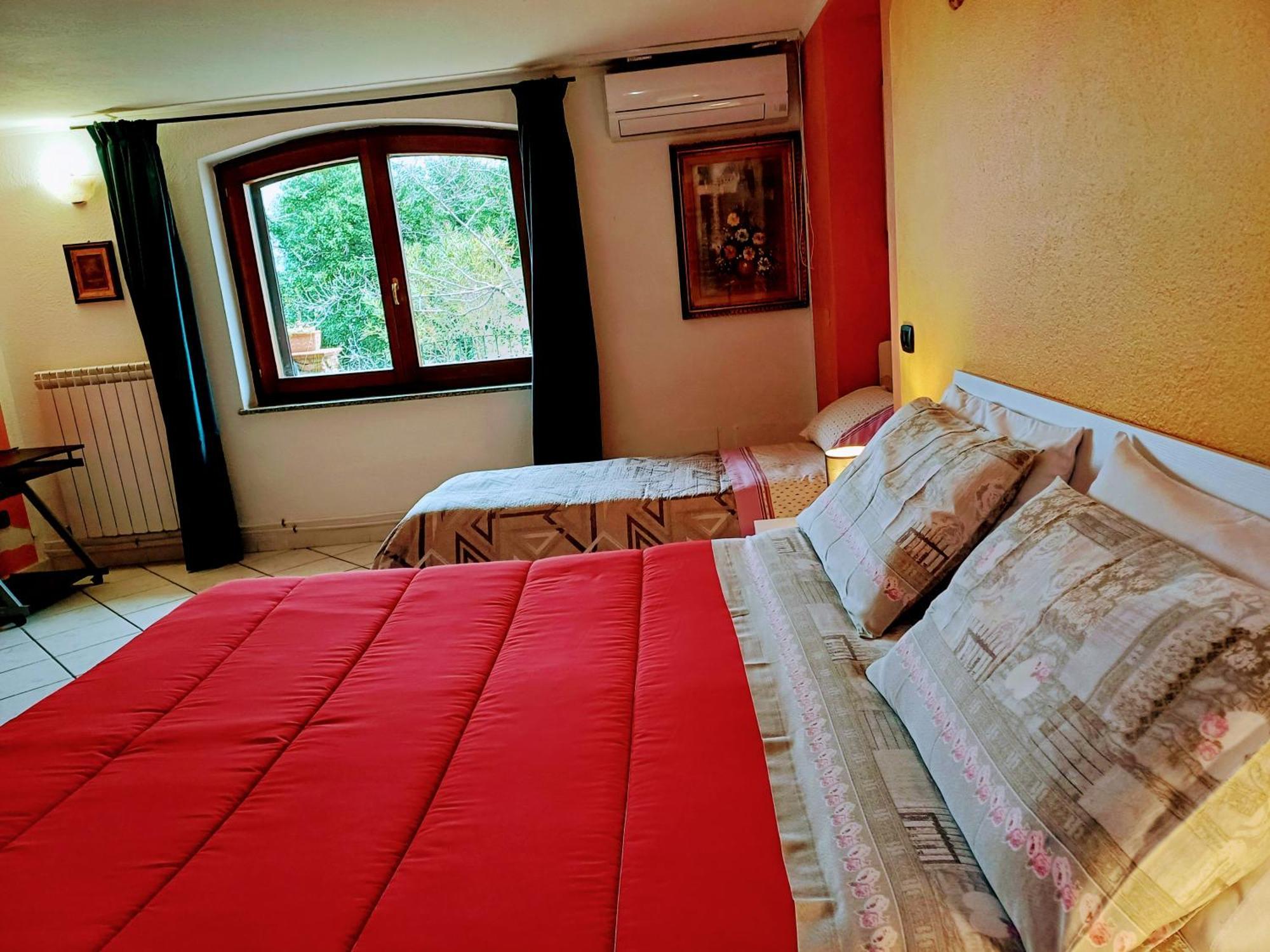 Monti E Mare Bed and Breakfast Lanusei Exteriör bild
